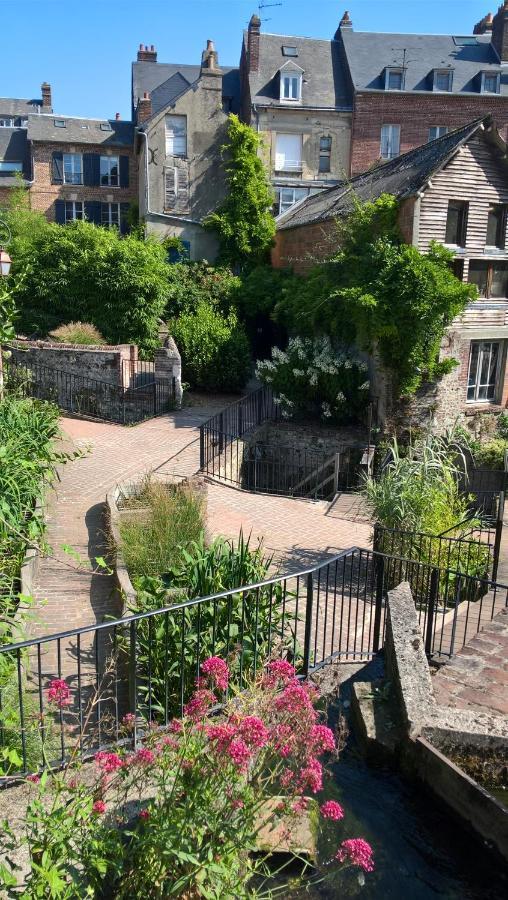 Appartement Le Louis Dort Au Calme إكوموفيل المظهر الخارجي الصورة