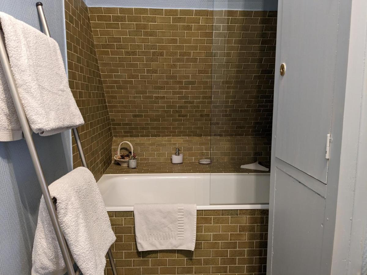 Appartement Le Louis Dort Au Calme إكوموفيل المظهر الخارجي الصورة