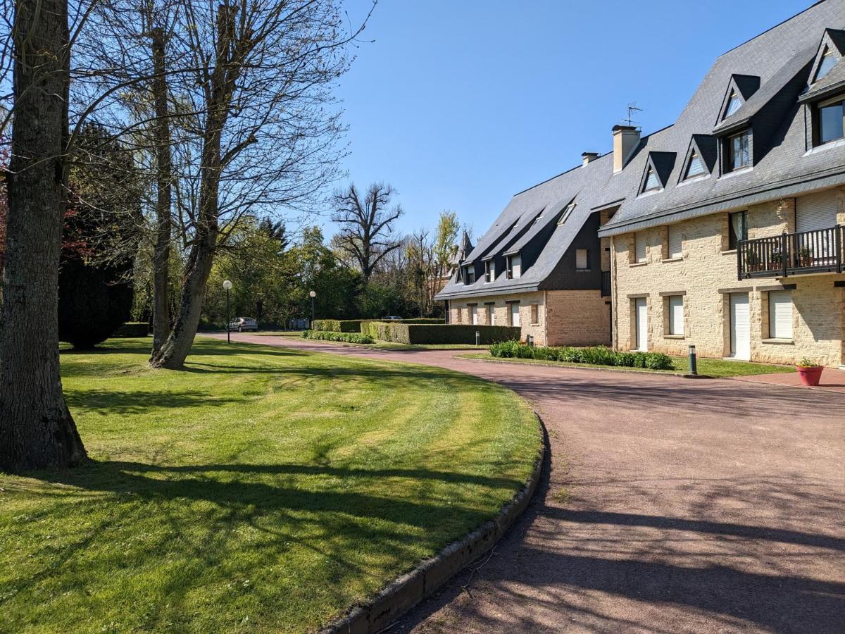 Appartement Le Louis Dort Au Calme إكوموفيل المظهر الخارجي الصورة